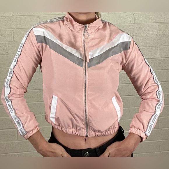 Good vibes jacket , light and comfortable - Picture 2 of 7